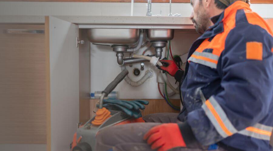 Commercial Slab Leak Plumbing in Skipperville, AL